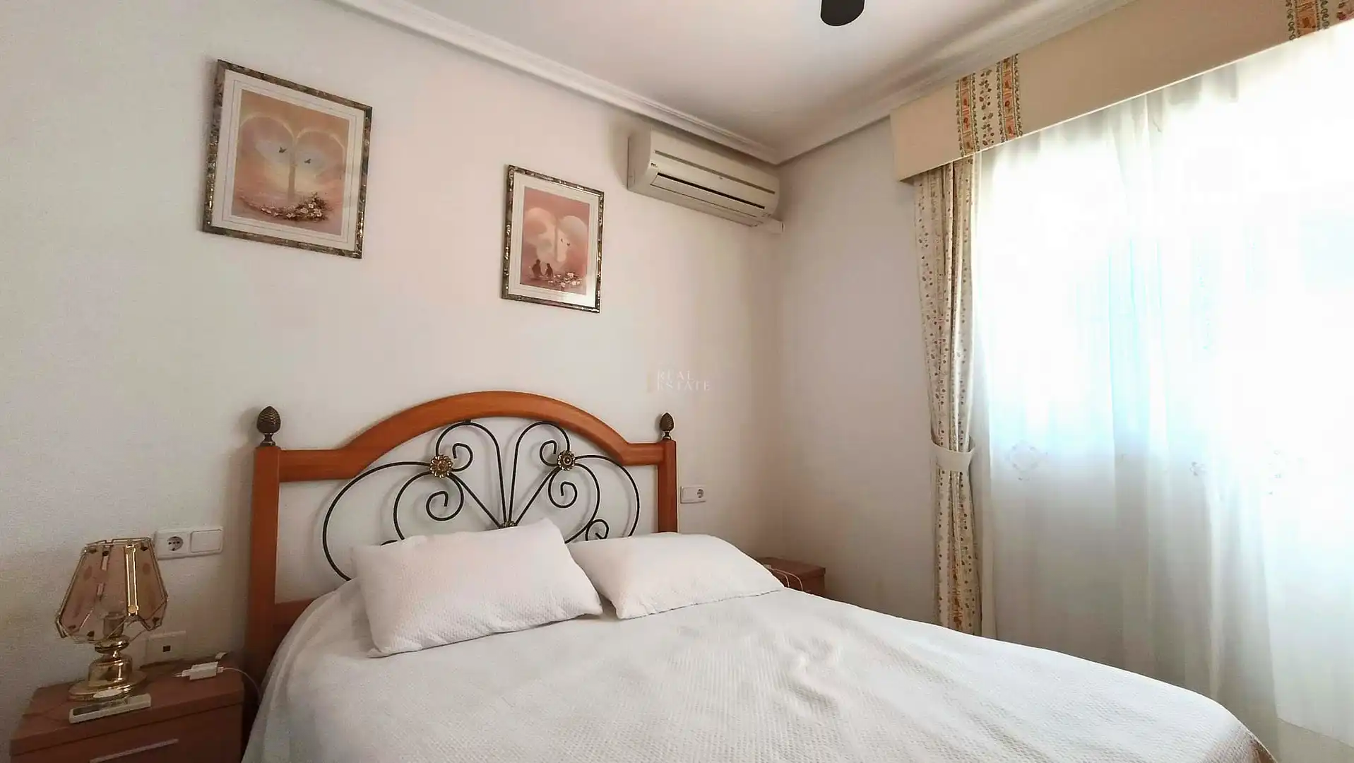 Bedroom of Houses for sale in Santa Pola  with Air Conditioner, Terrace and Storage room