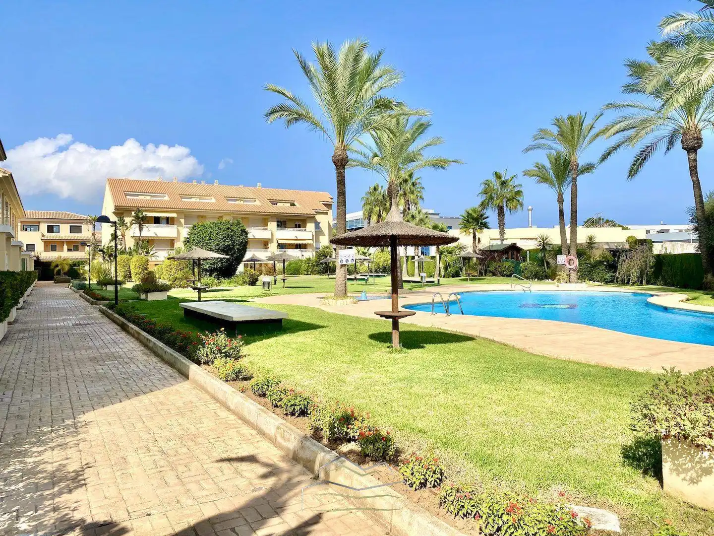 Exterior view of Apartments for sale in Jávea / Xàbia  with Air Conditioner, Heating and Private garden