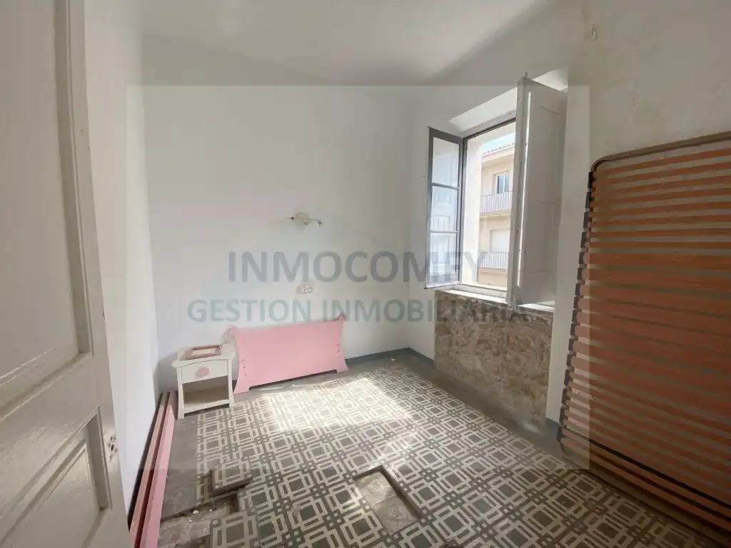 Schlafzimmer von Gebäude zum Verkauf in Torroella de Montgrí