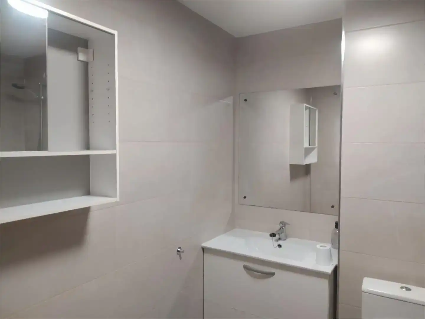 Bathroom of Flat for rent in Bellavista - La Palmera