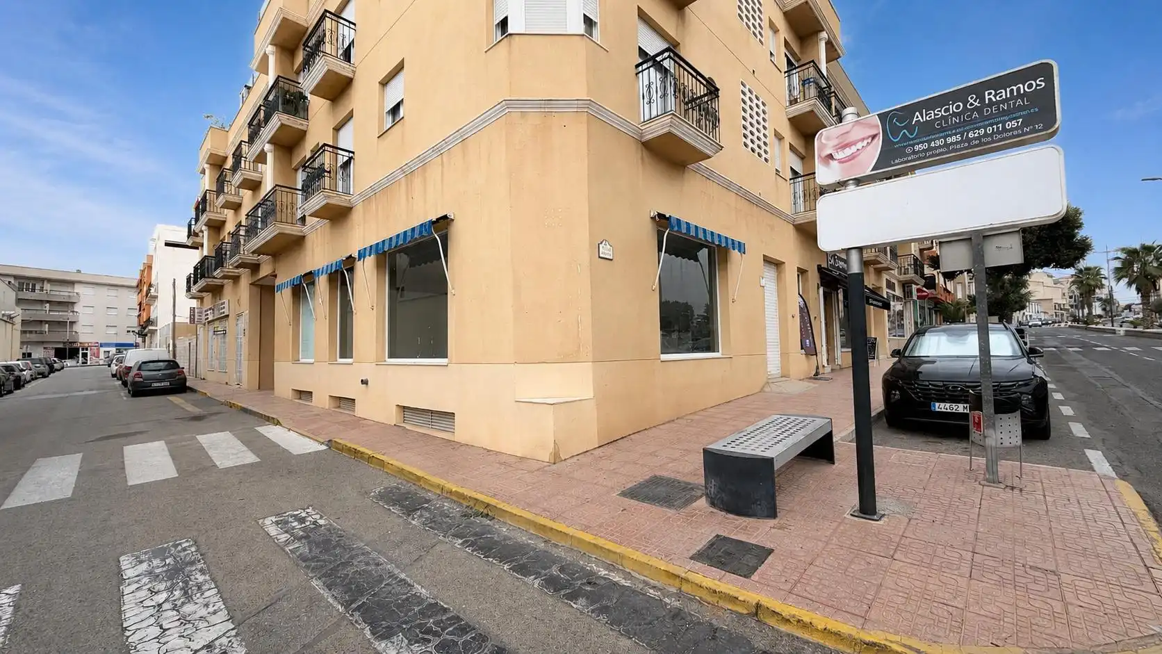 Commercial properties for sale in Avenida De Lepanto , 2, Cortes - Huertas