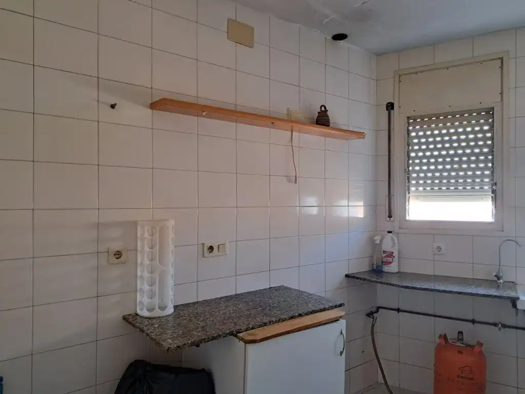 Cuina de Casa adosada en venda en Cubelles amb Terrassa, Traster i Balcó