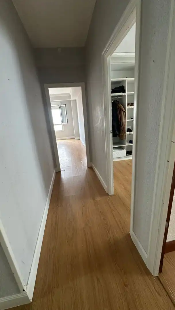 Flat for sale in La Ronda, Centro