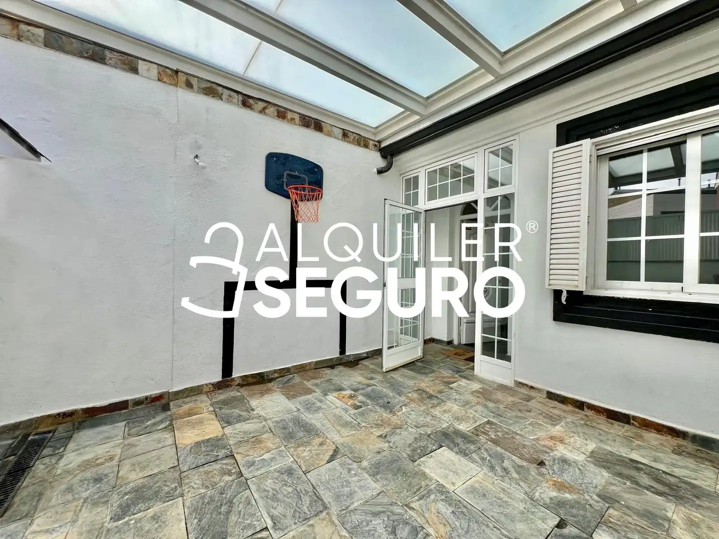 Terrassa de Casa o xalet de lloguer en Madrid amb Aire condicionat, Calefacció i Terrassa