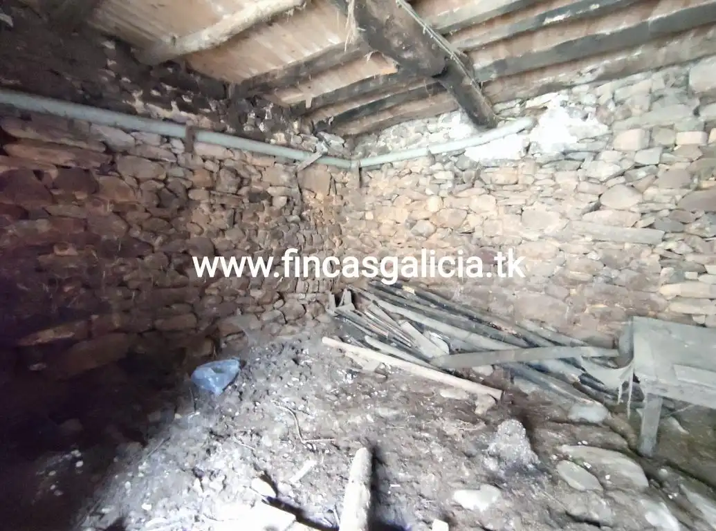 Finca rústica en venda a Verín