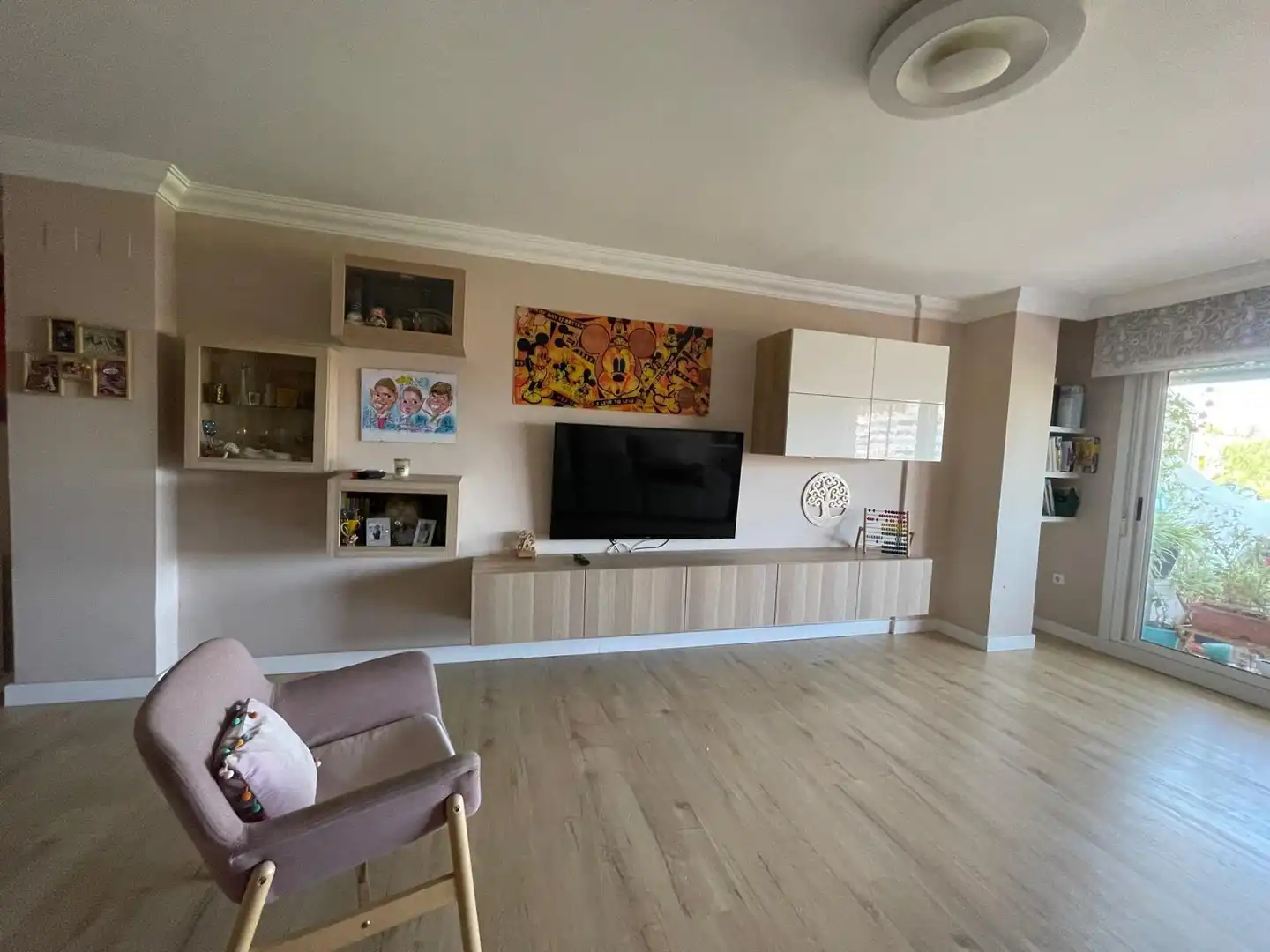 Sala d'estar de Apartament en venda en Marbella amb Terrassa, Traster i Moblat