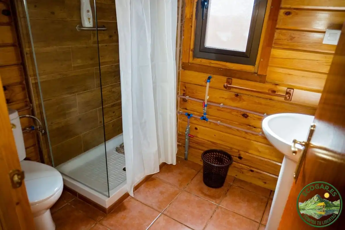 Baño de Casa o chalet en venta en Villagatón con Aire acondicionado, Calefacción y Jardín privado