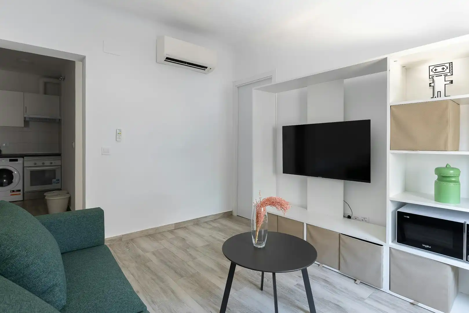 Sala d'estar de Pis de lloguer en Getafe amb Calefacció, Moblat i Rentadora