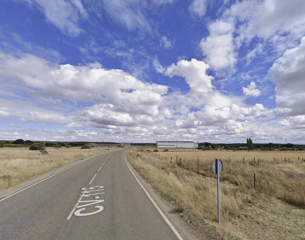 Nave industrial en Venta en  Valdelosa en Valdelosa