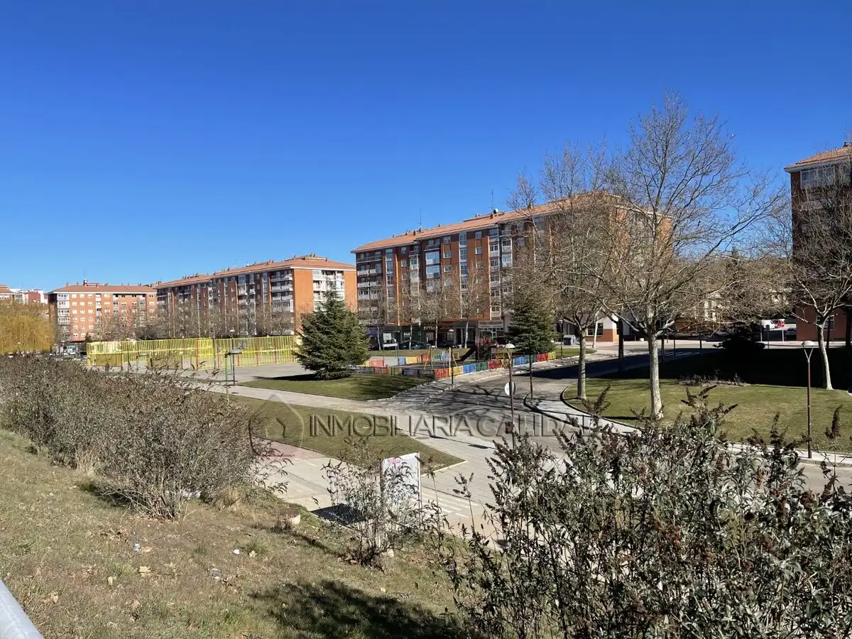 Appartamento in affitto a Zona Sur - Barrio Cortes, imagen 27