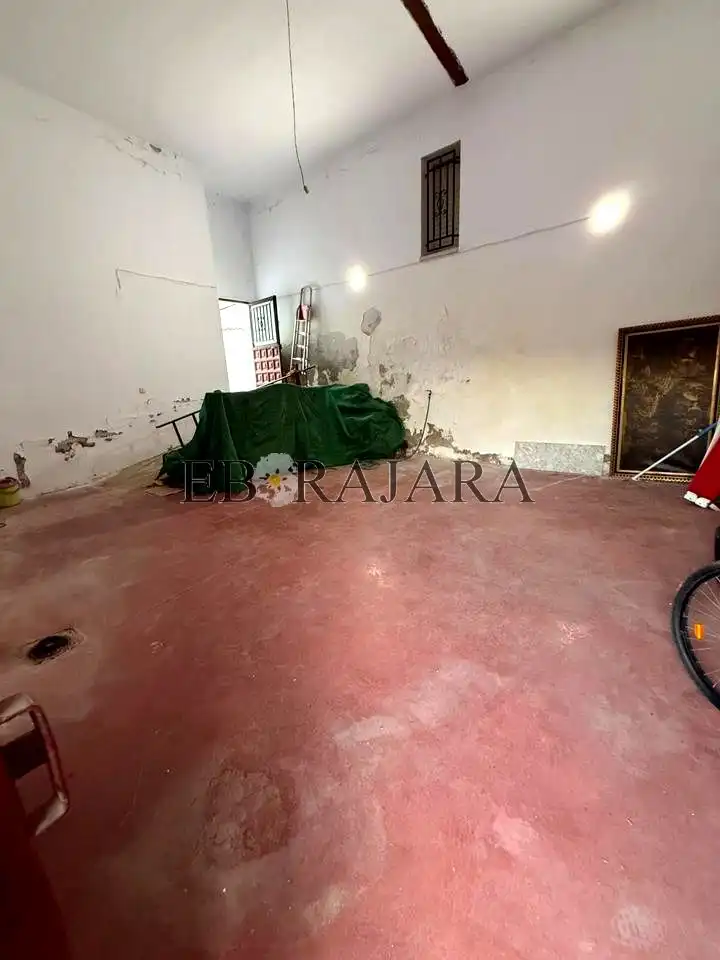 Casa o xalet en venda en Cervera de los Montes amb Aire condicionat, Jardí privat i Terrassa
