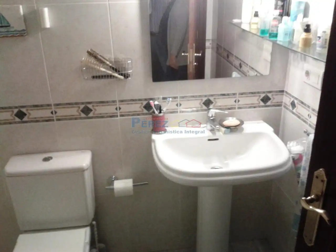 Baño de Apartamento de alquiler en Fene con Calefacción y Amueblado
