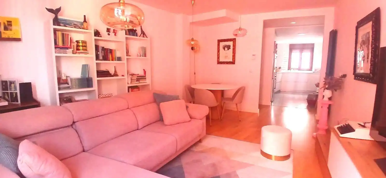 Sala de estar de Apartamento en venta en León Capital  con Calefacción, Amueblado y Balcón