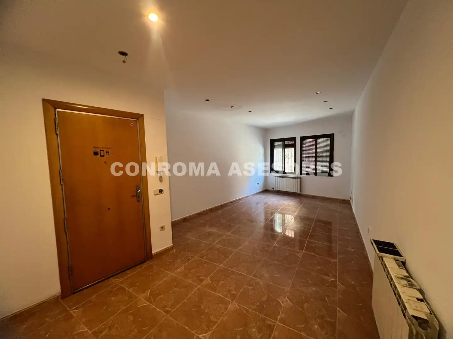 Flat for sale in Hostalric  with Air Conditioner, Heating and Terrace