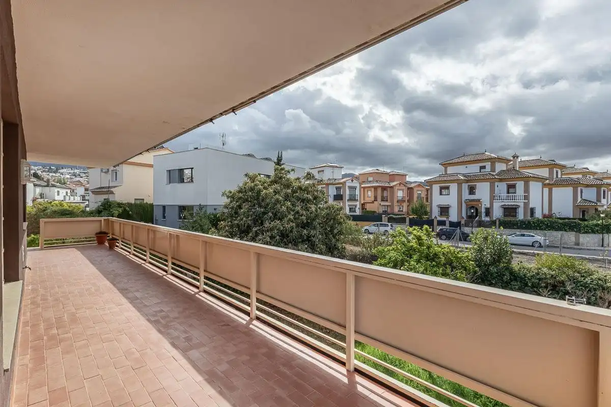 Casa con terrazza in vendita a Avenida HUETOR VEGA, imagen 27