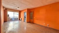 Living room of Flat for sale in Barberà del Vallès  with Air Conditioner, Heating and Balcony