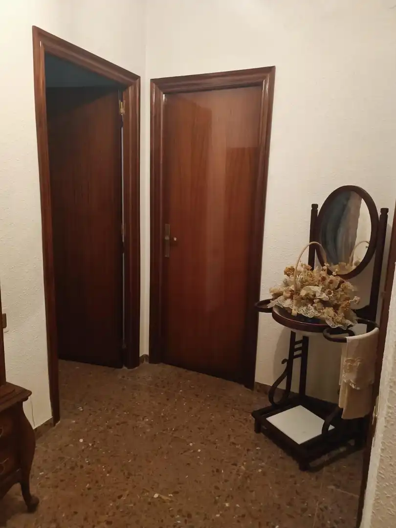 Wohnungen zum Verkauf in Abarán mit Terrasse, Möbliert und Balkon