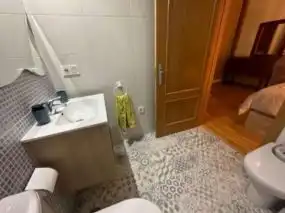 Baño de Piso de alquiler en Sur