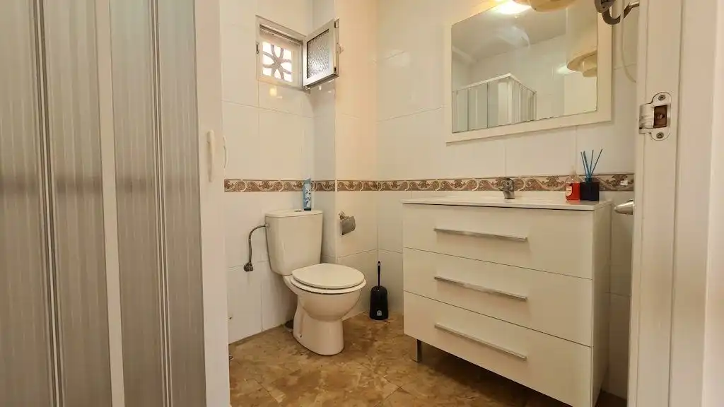 Bathroom of Houses for sale in Gandia  with Air Conditioner and Terrace