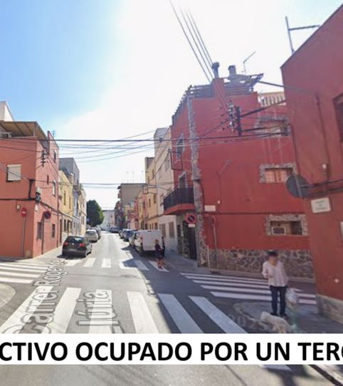 Foto 2 de Piso en venta en Carrer Vitòria, Cerdanyola Sud, Mataró