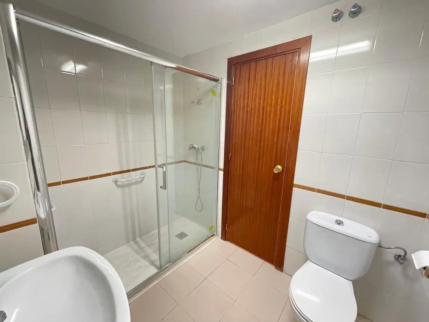 Bany de Apartament en venda en Benalmádena amb Terrassa