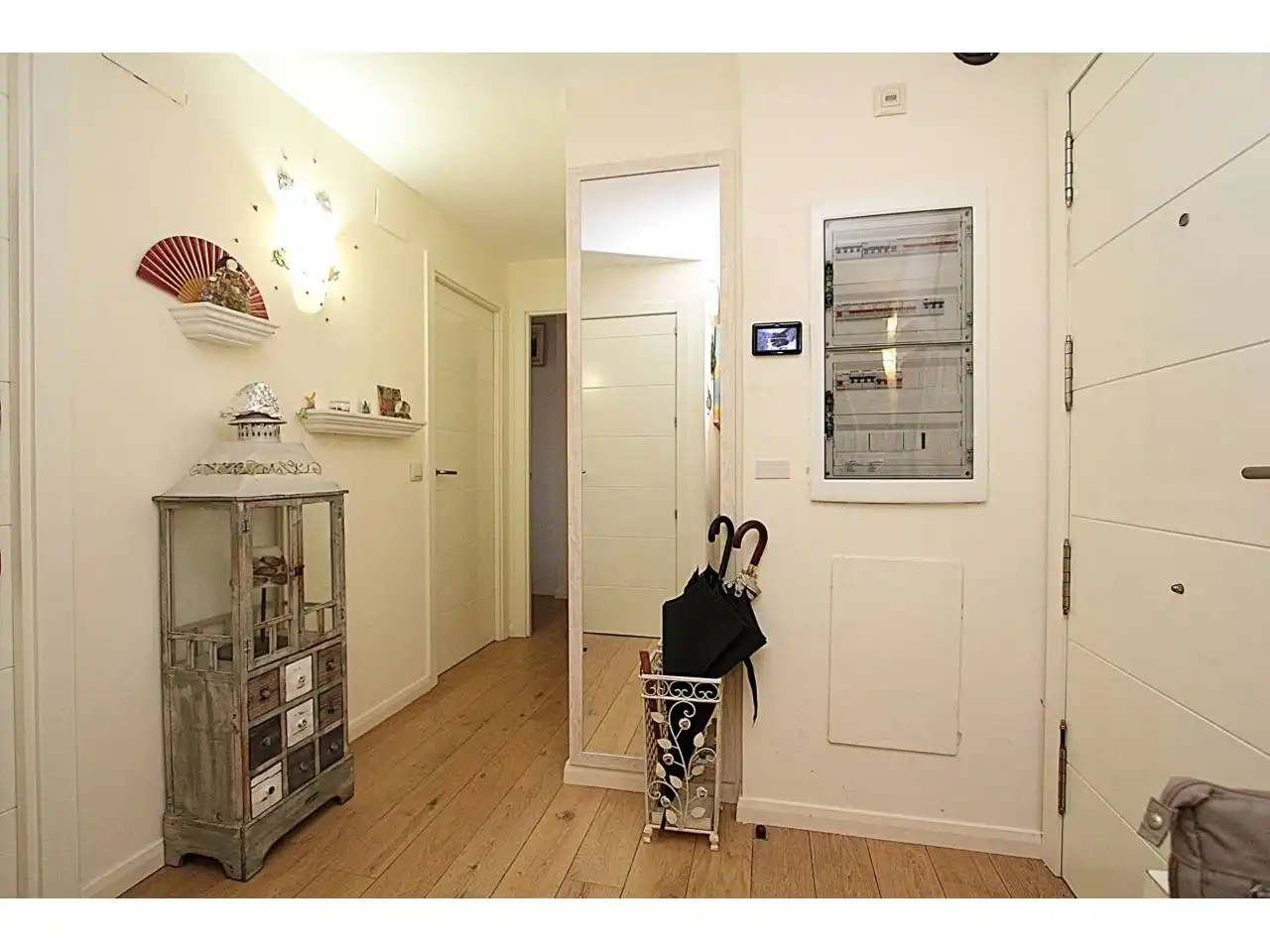 Wohnung zum Verkauf in Lloret de Mar mit Klimaanlage, Heizung und Privatgarten
