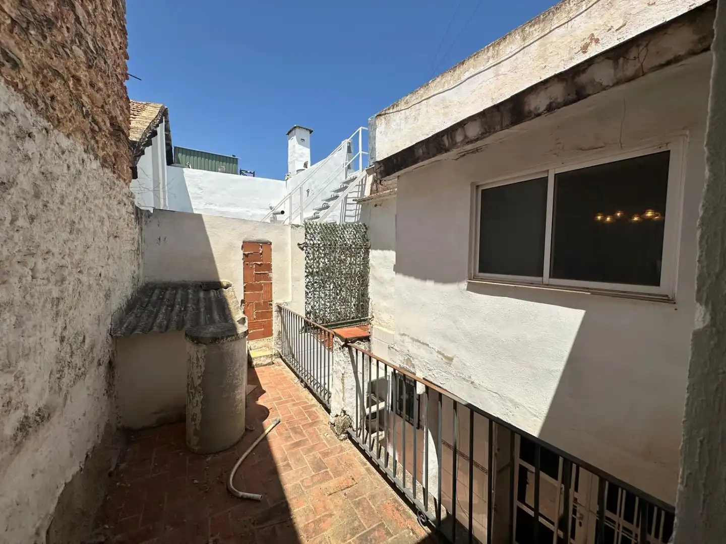 Exterior view of Flat for sale in Torrent  with Terrace and Balcony