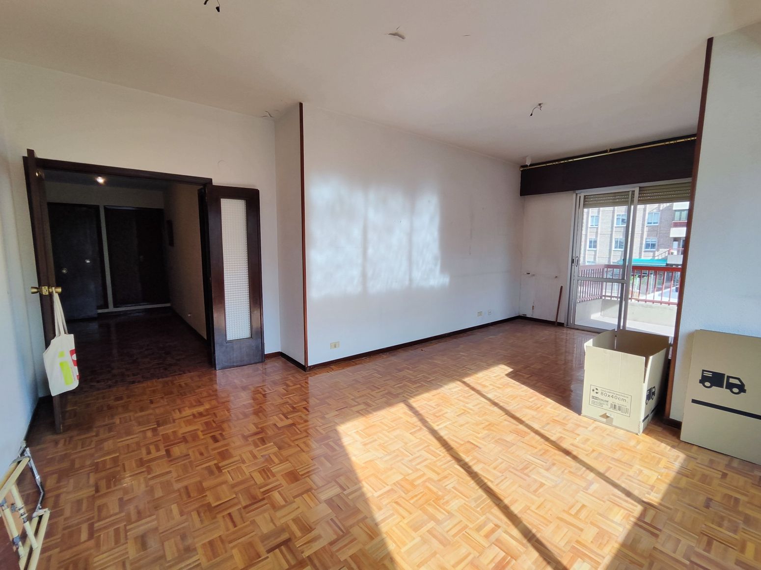 Living room of Flat for sale in  Logroño  with Heating, Parquet flooring and Terrace