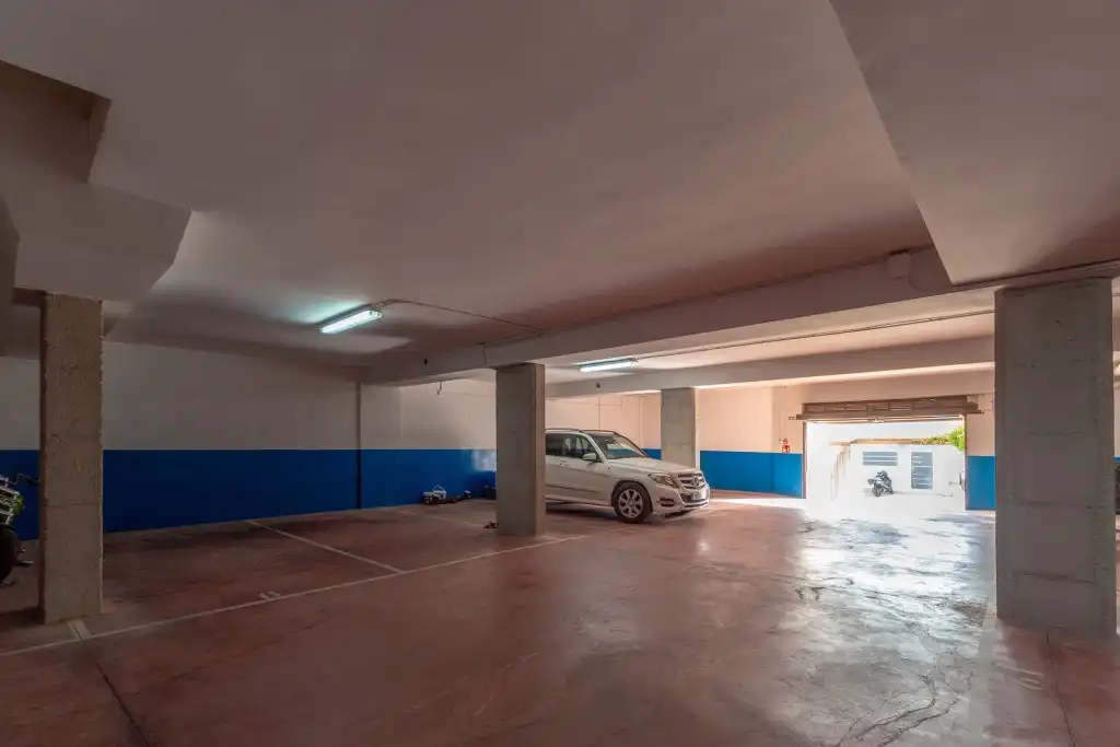 Aparcament de Apartament en venda en Andratx amb Aire condicionat, Parquet i Terrassa