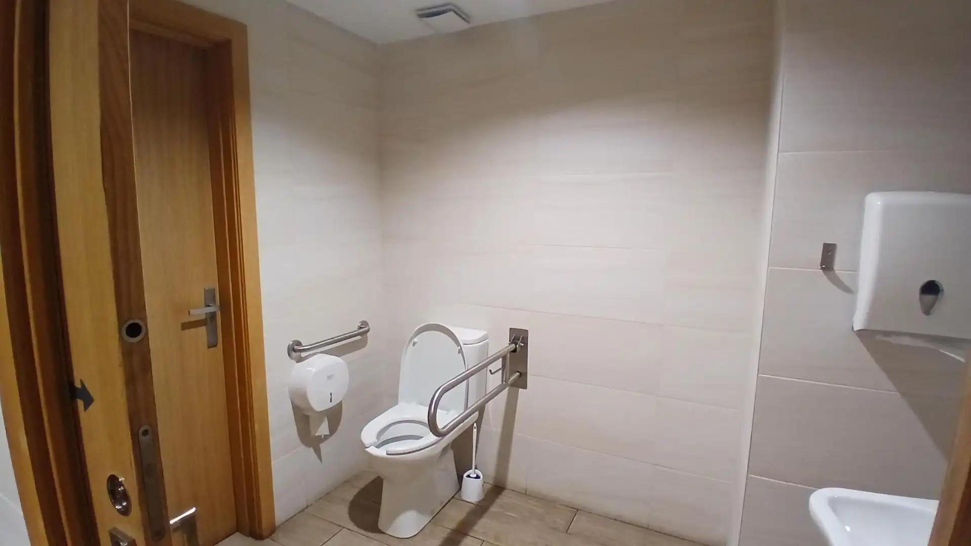 Baño de Local en venta en Usansolo con Amueblado