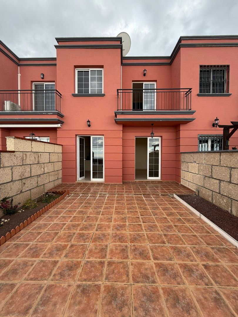 Terrace of Single-family semi-detached for sale in Arona  with Private garden, Terrace and Storage room