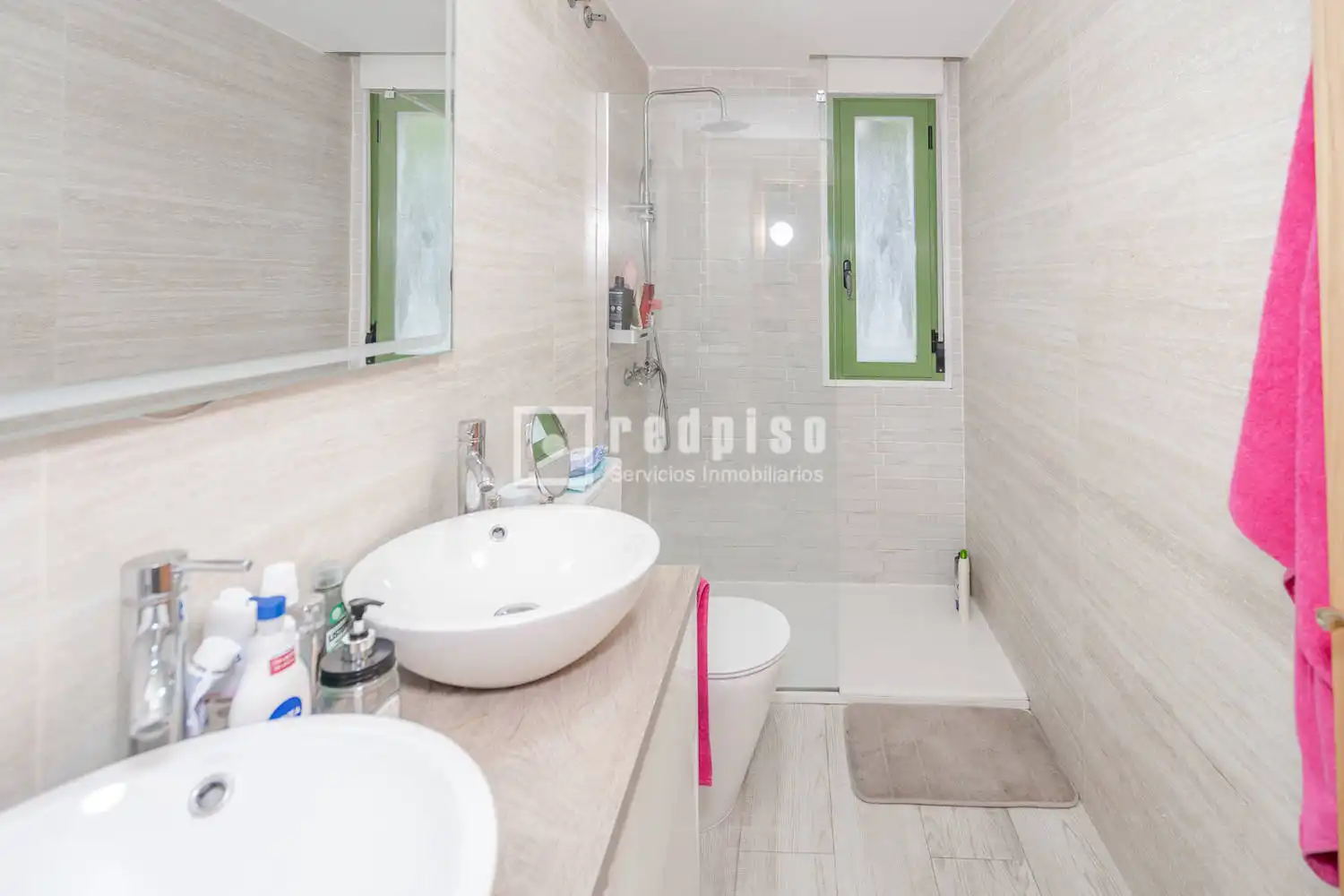Badezimmer von Wohnung zum Verkauf in Arroyomolinos (Madrid) mit Heizung, Parkett und Abstellraum