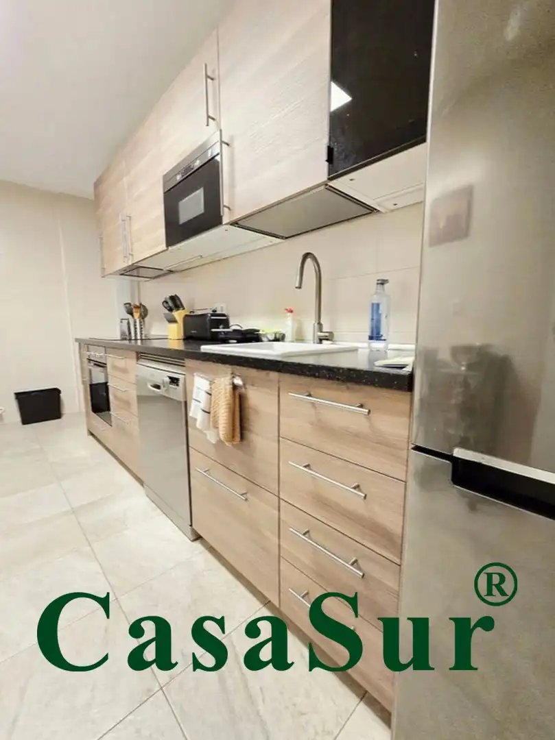 Cuina de Pis en venda en Valladolid amb Calefacció, Parquet i Terrassa