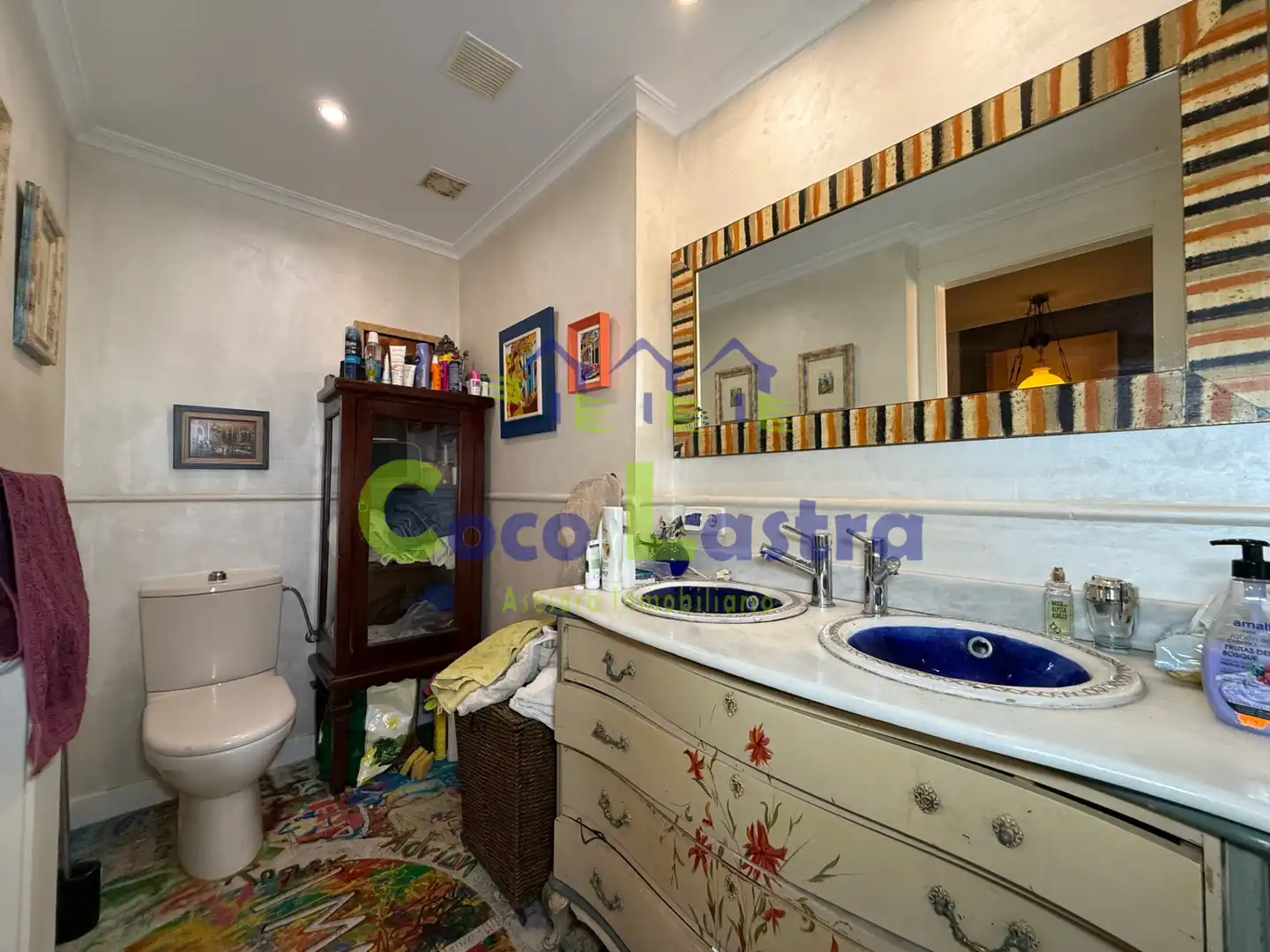 Badezimmer von Maisonette zum Verkauf in Salamanca mit Heizung, Terrasse und Ofen
