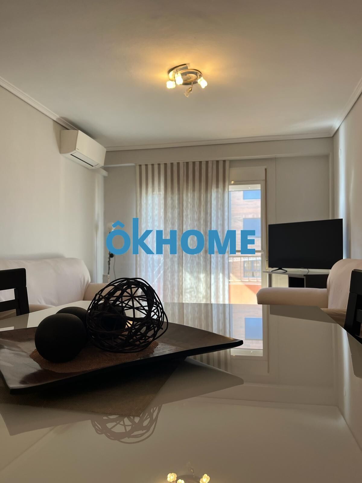 Exterior view of Flat to rent in  Valencia Capital  with Air Conditioner, Heating and Balcony