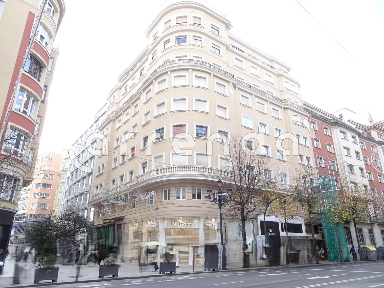 Flat to rent in Lealtad, Centro - Ayuntamiento