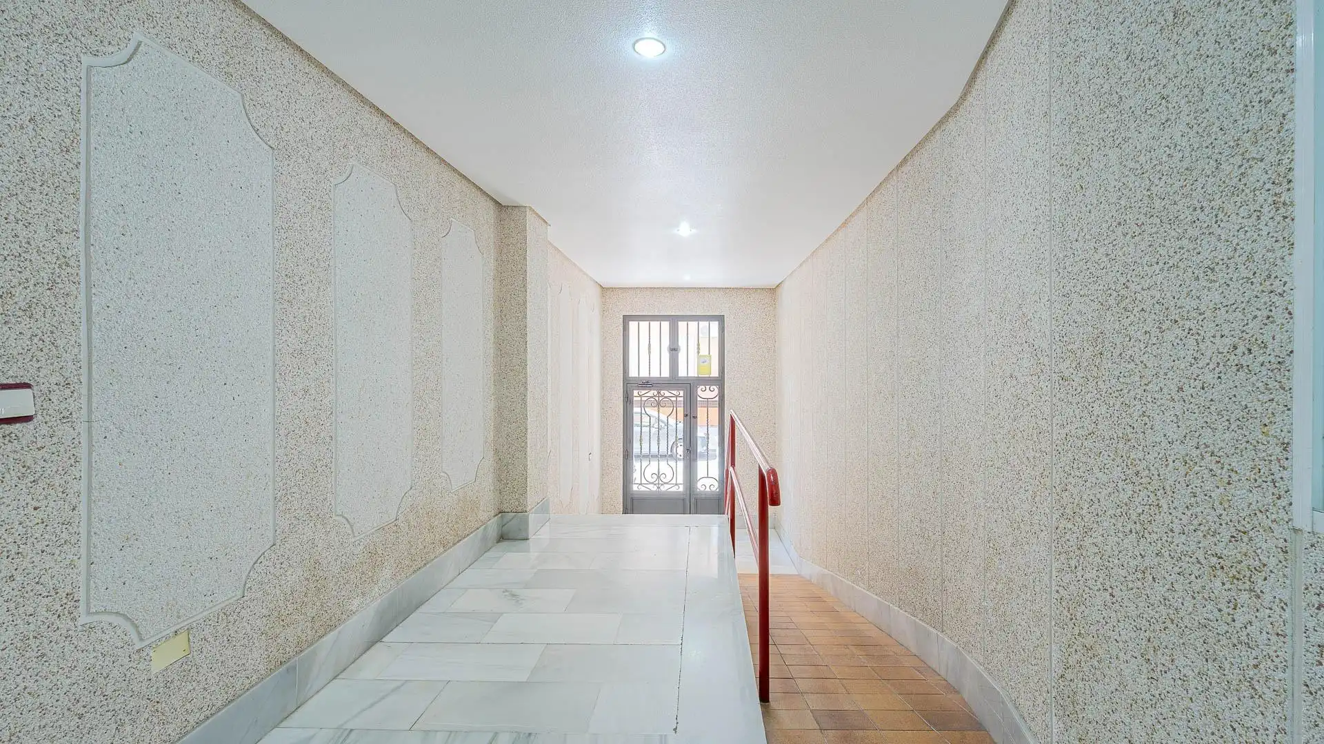 Apartament en venda en Torrevieja amb Aire condicionat, Terrassa i Traster