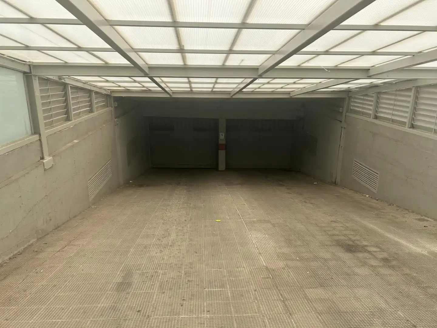 Parking of Garage for sale in Burgos