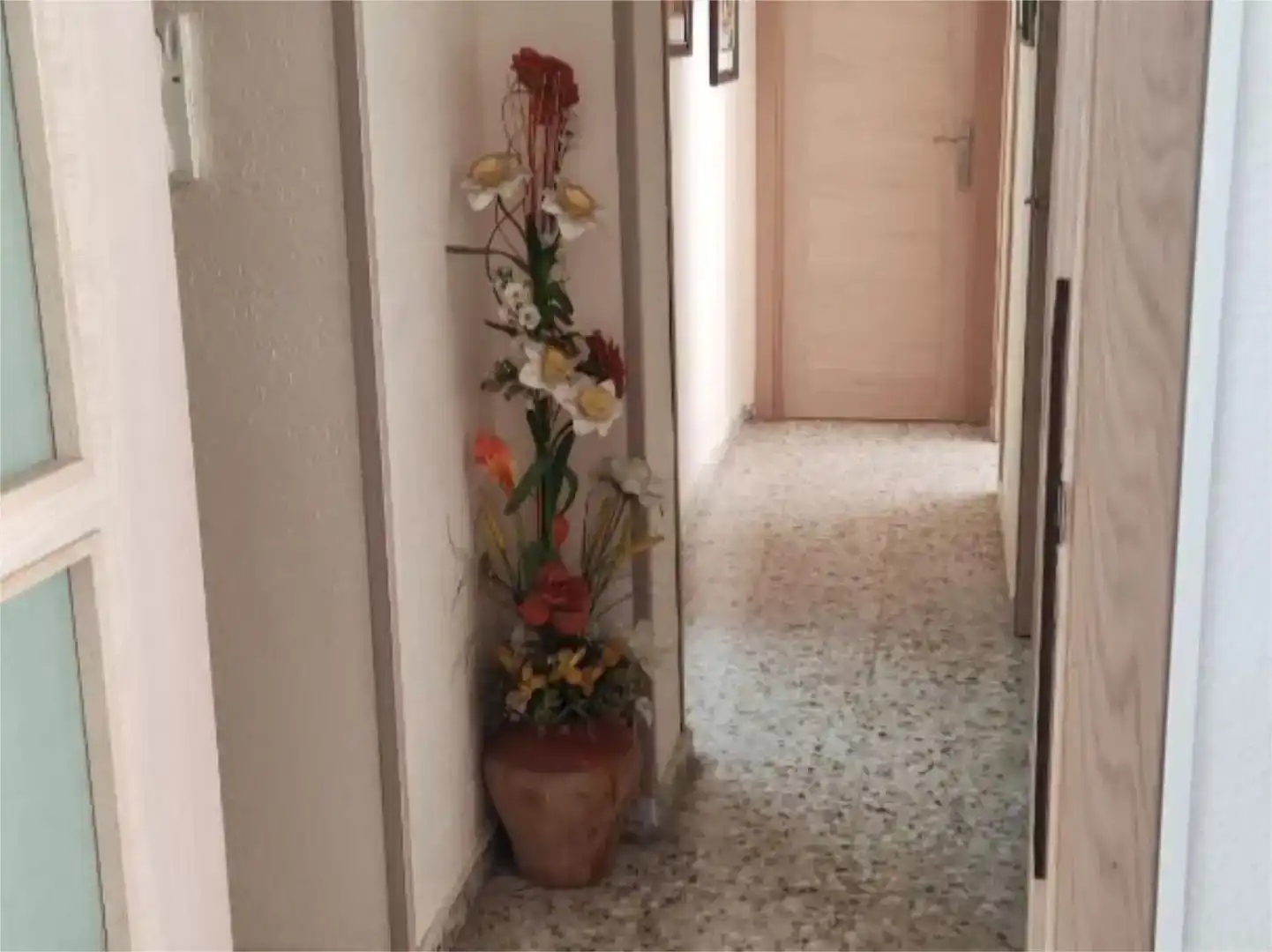 Flat for share in Zaragoza  with Furnished and Balcony