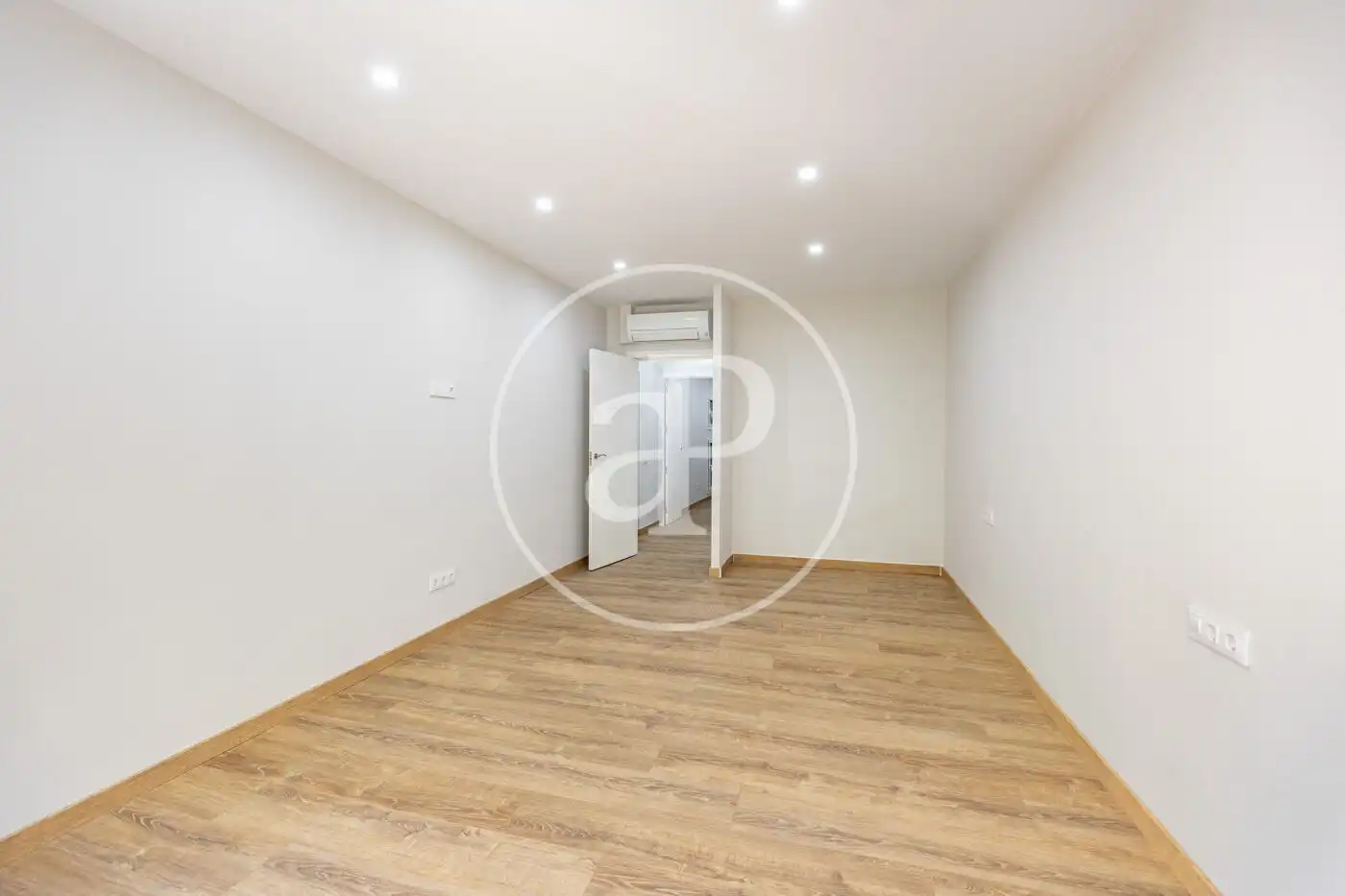 Wohnung mit Terrasse zum Verkauf in Carrer del Consell de Cent, imagen 27