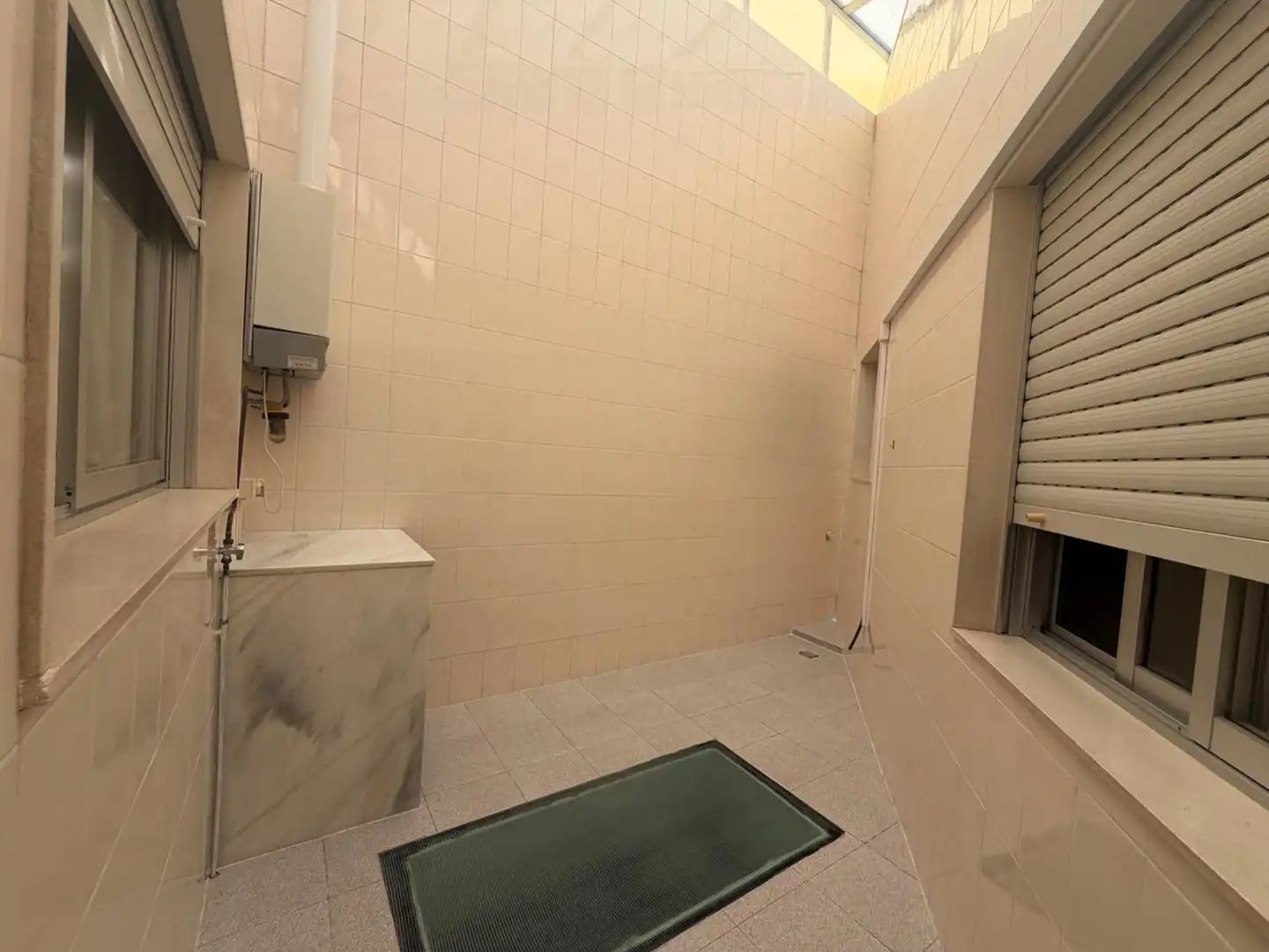 Bathroom of Houses for sale in Llíria  with Air Conditioner, Terrace and Storage room