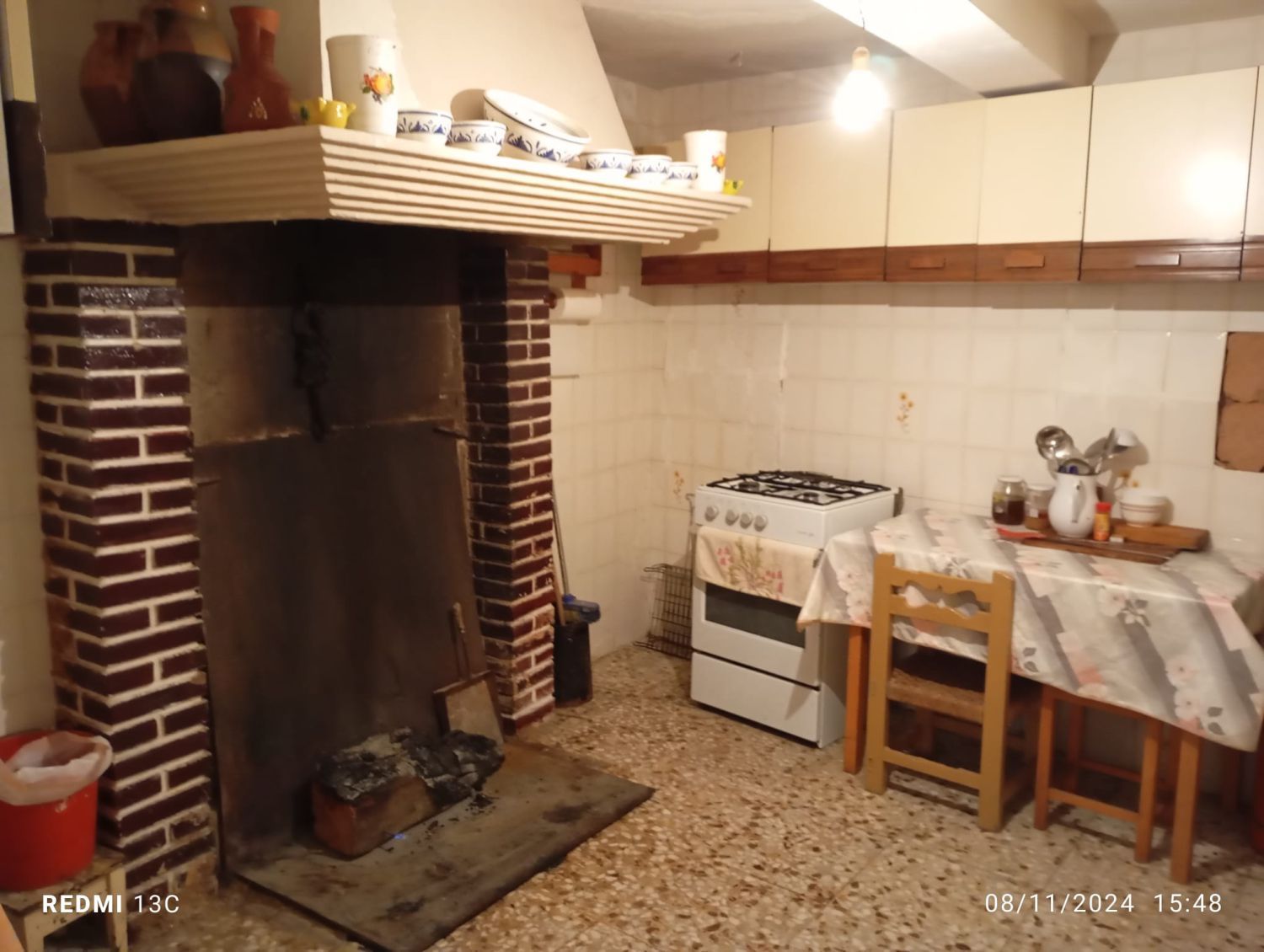 Cuina de Finca rústica en venda en Sotorribas amb Traster