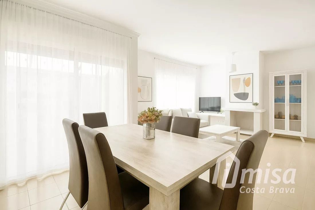 Menjador de Apartament en venda en Calonge i Sant Antoni amb Calefacció, Terrassa i Balcó