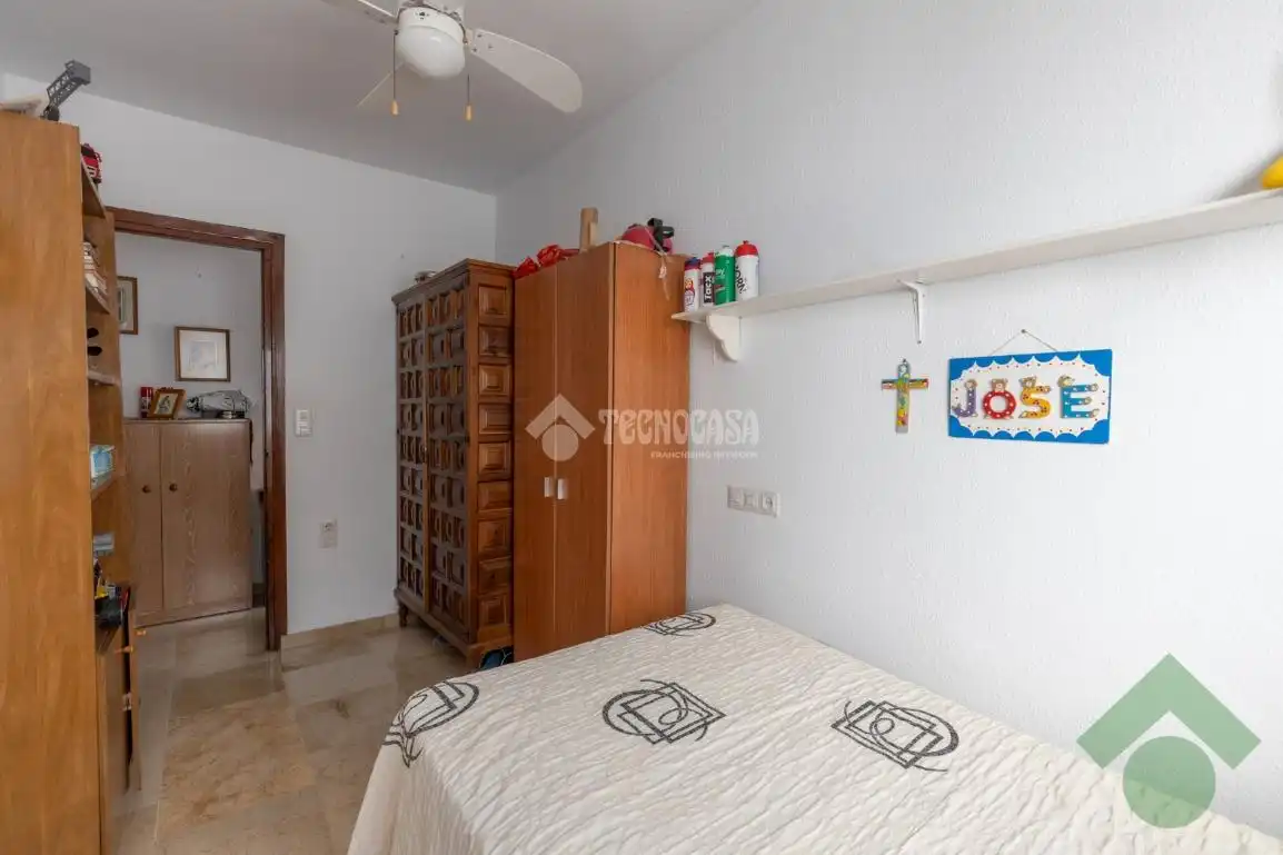 Dormitori de Pis en venda en Loja amb Aire condicionat i Balcó