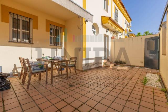 Casa adosada en Venta en Ciudad Jardín