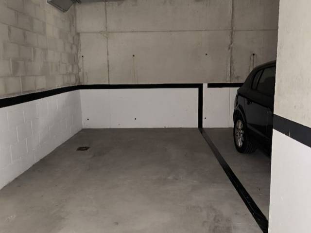 Garaje en Alquiler en Avinguda de Salvador Vilaseca, 7 en Plaça Europa - Port Aventura
