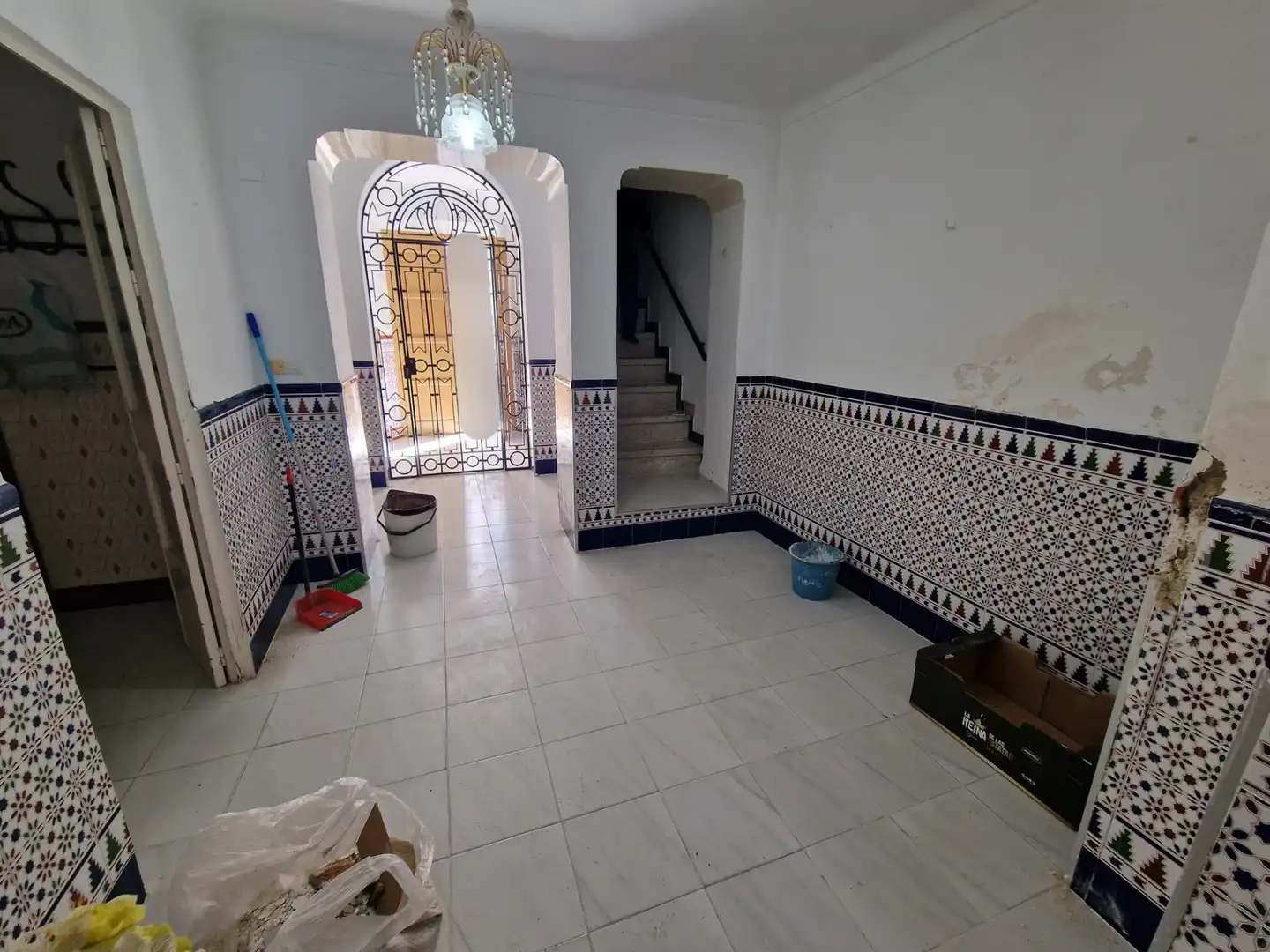 Casa amb terrassa en venda a Calle Pintor Velázquez 44