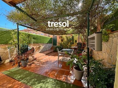 Terrassa de Casa adosada en venda en Alhaurín de la Torre amb Aire condicionat, Calefacció i Jardí privat