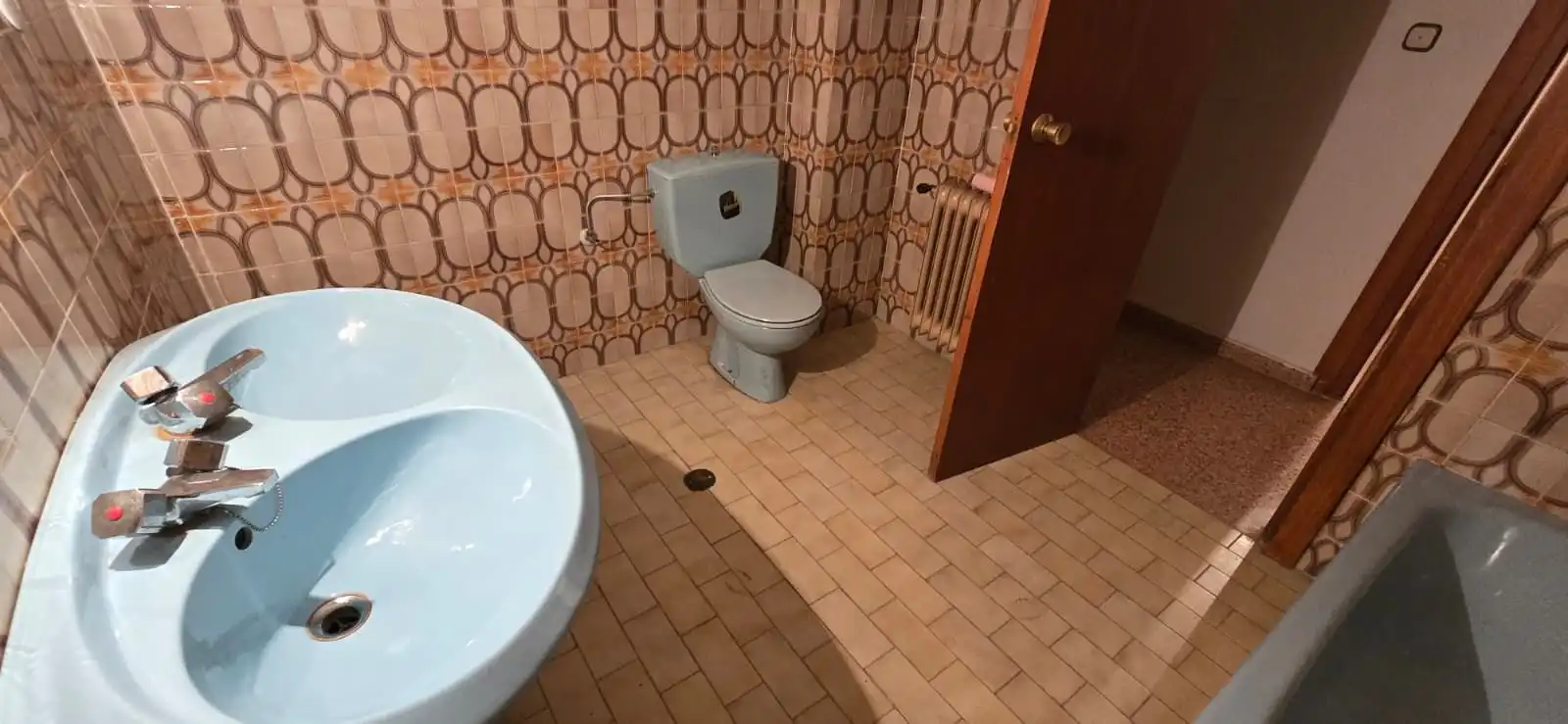 Baño de Piso en venta en Puertollano con Terraza