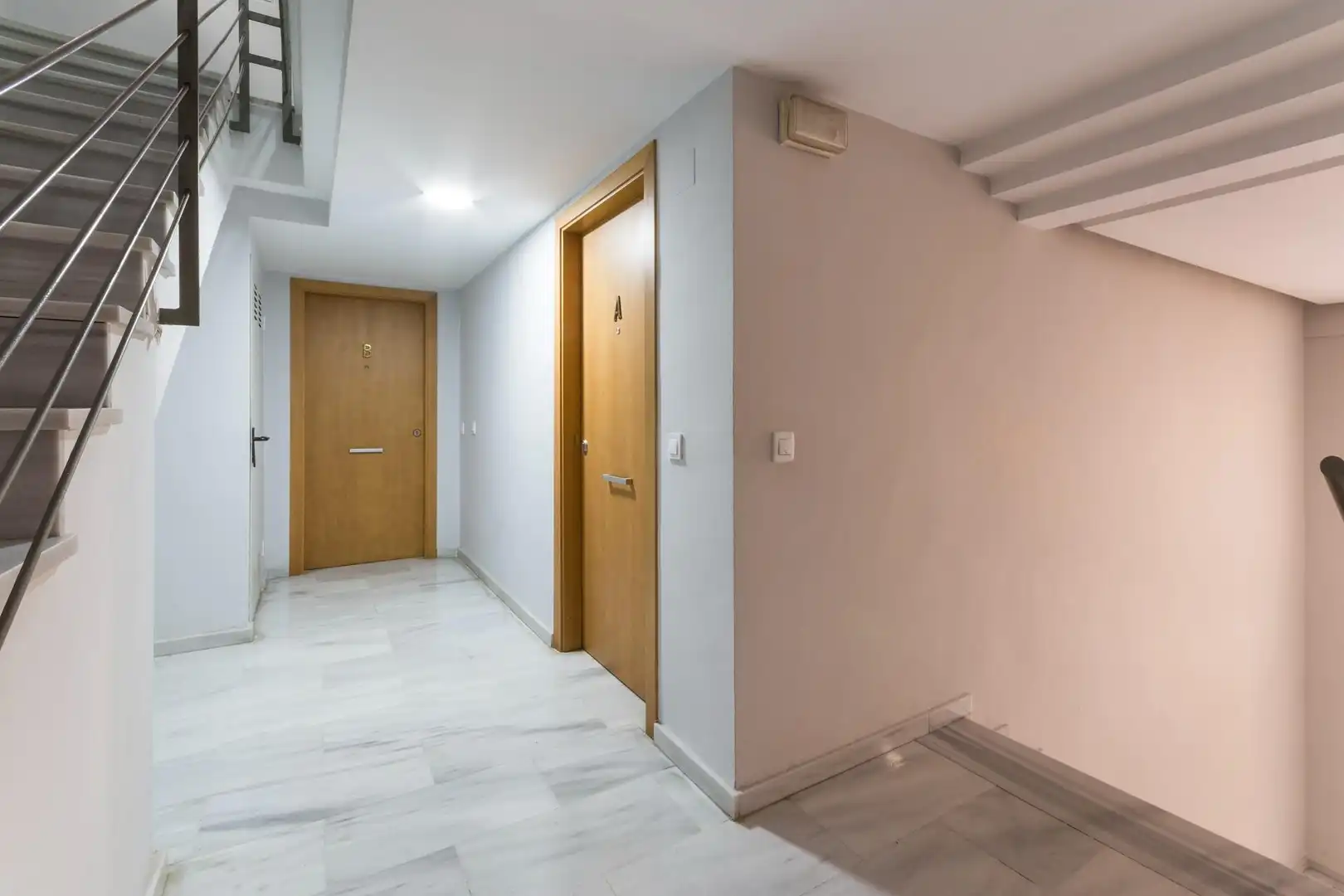 Büro zum Verkauf in Gandia mit Klimaanlage und Heizung